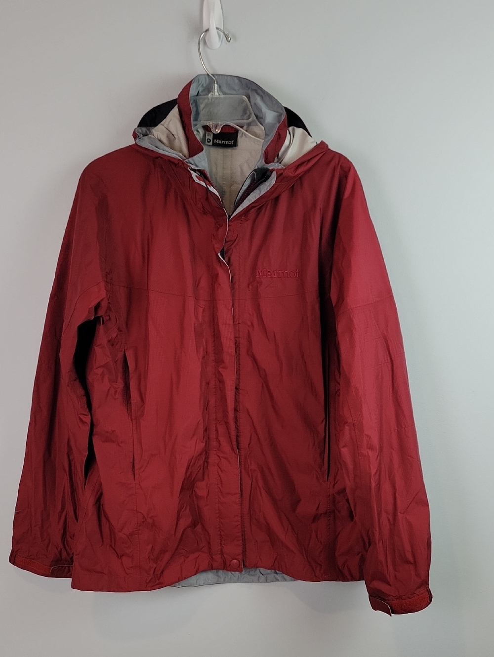 Marmot red hooded waterproof rain jacket womens size Large
